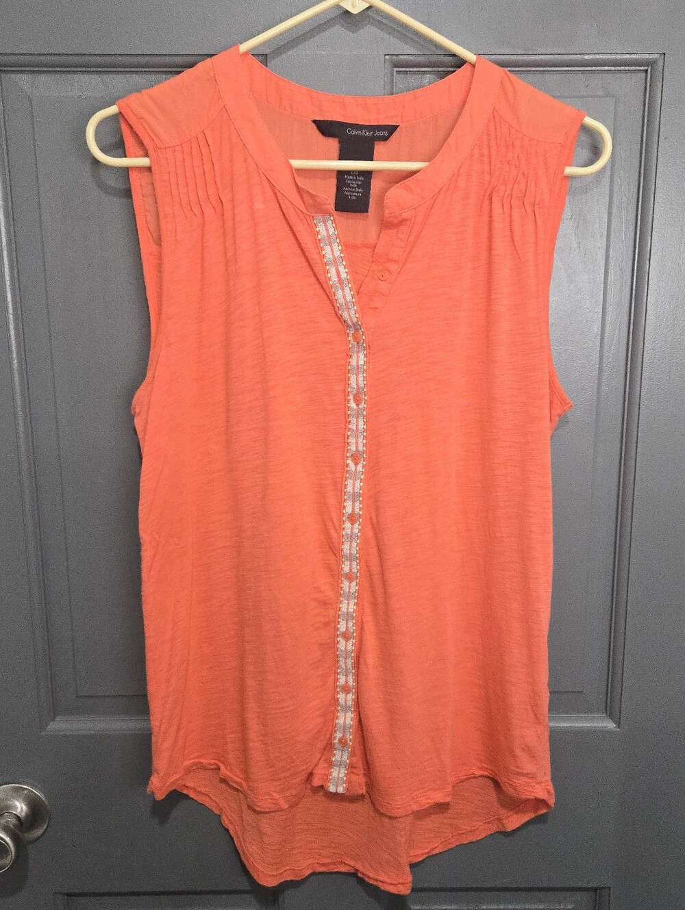 Calvin Klein Jeans Coral Sleeveless Button-Trim Top